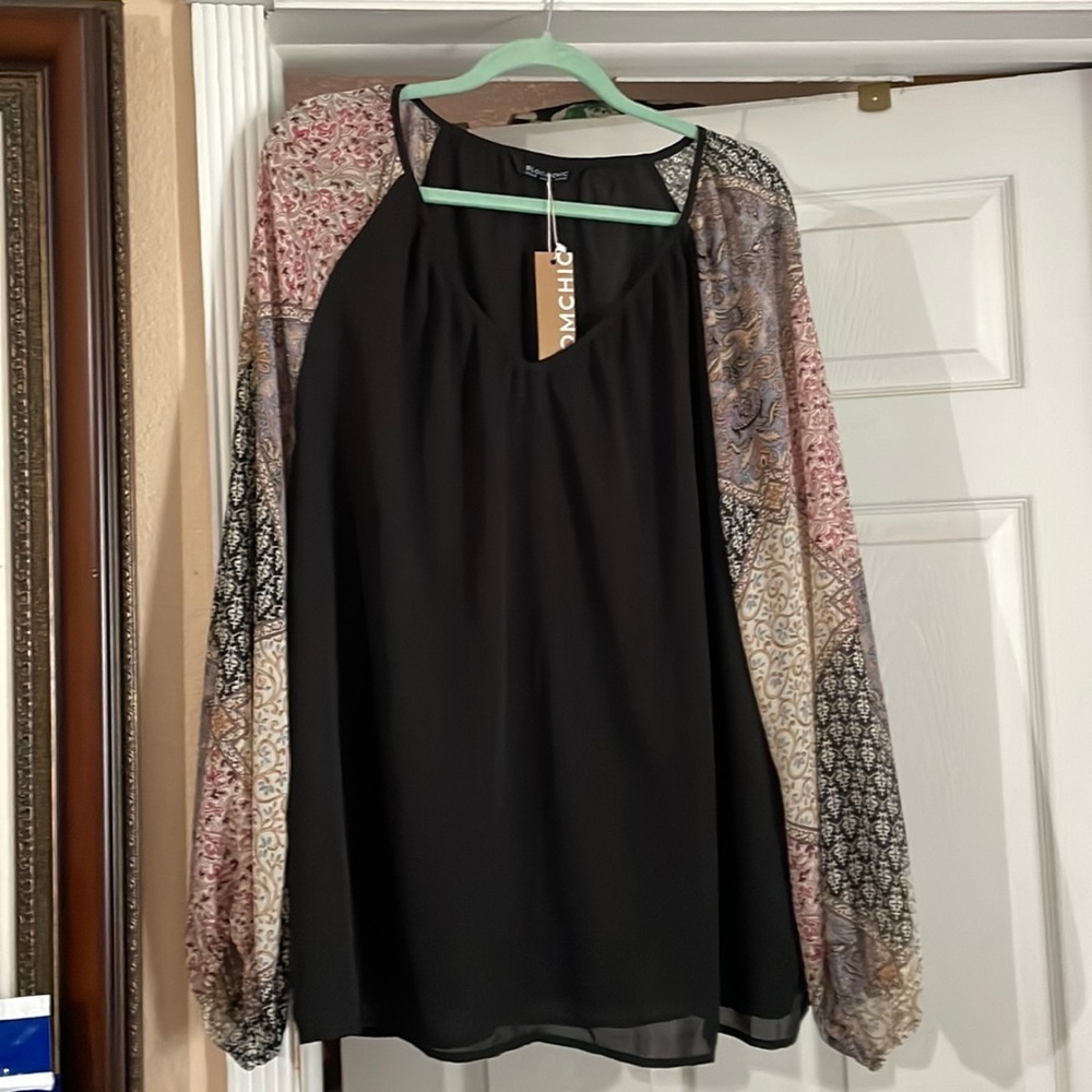 BloomChic Black Blouse with Patterned Sheer Sleeves